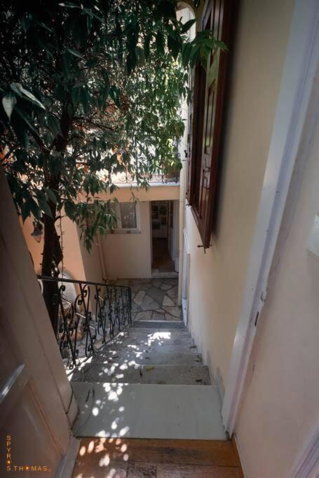 At The Foot Of Acropolis. Villa Athens Exterior photo
